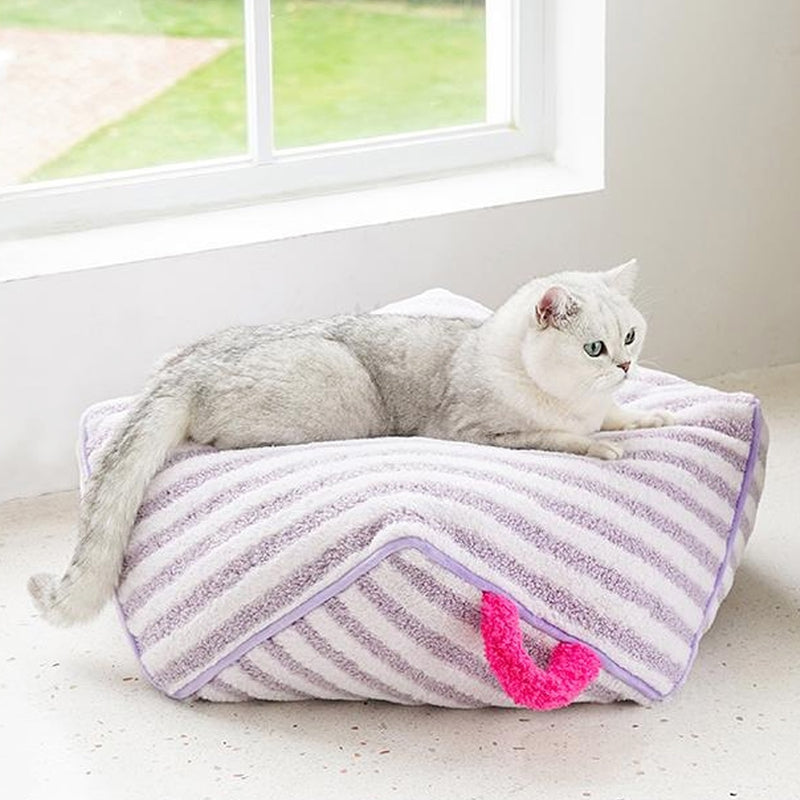 Beds and Mats for Cats Plush Cushion Pet Products Supplies Mat Cage Furry Bed Winter House Accessories Dogs Portable Things